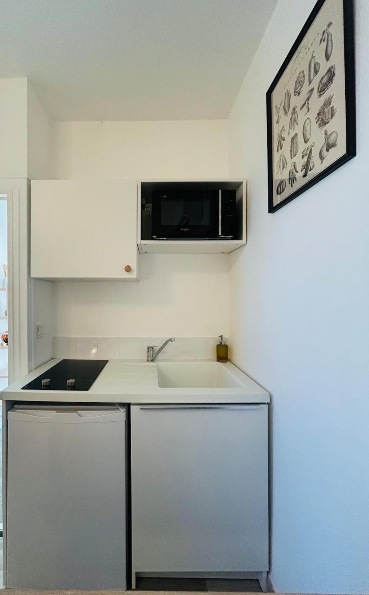 Appartement Charmant Proche Gare Tours Exteriör bild